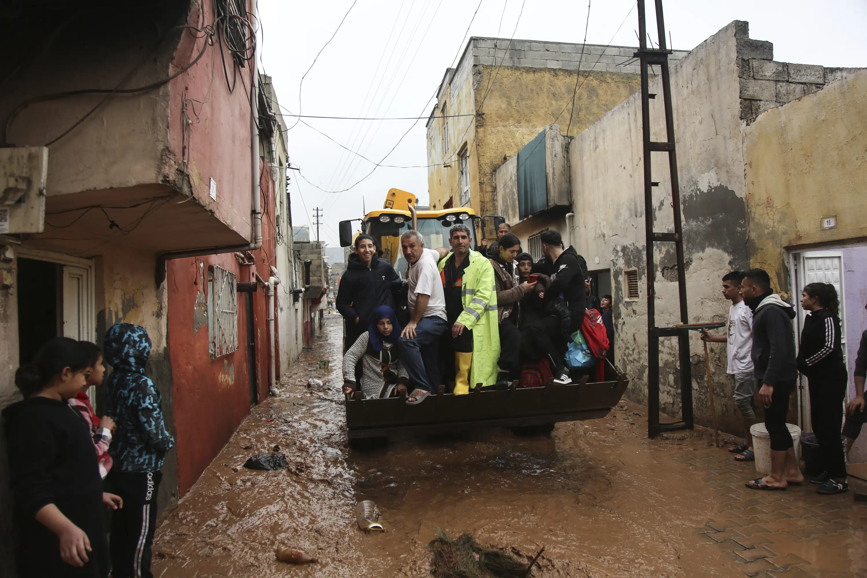 Floods worsen Turkey's earthquake aftermath.