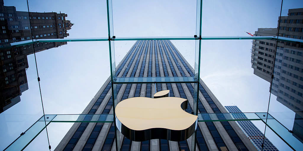 Featured image for Tech Giants and Investment Firms: The Latest Market Movers