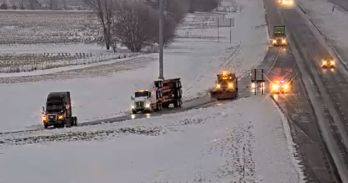 Featured image for "Kansas City Metro Hit by Freezing Rain, Creating Hazardous Road Conditions"