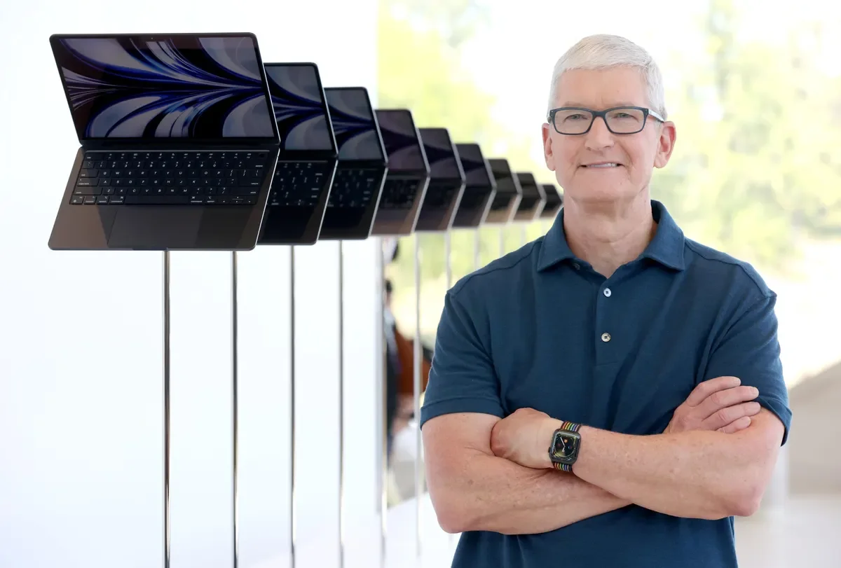 "Apple's Controversial MacBook Decision at WWDC 2023"