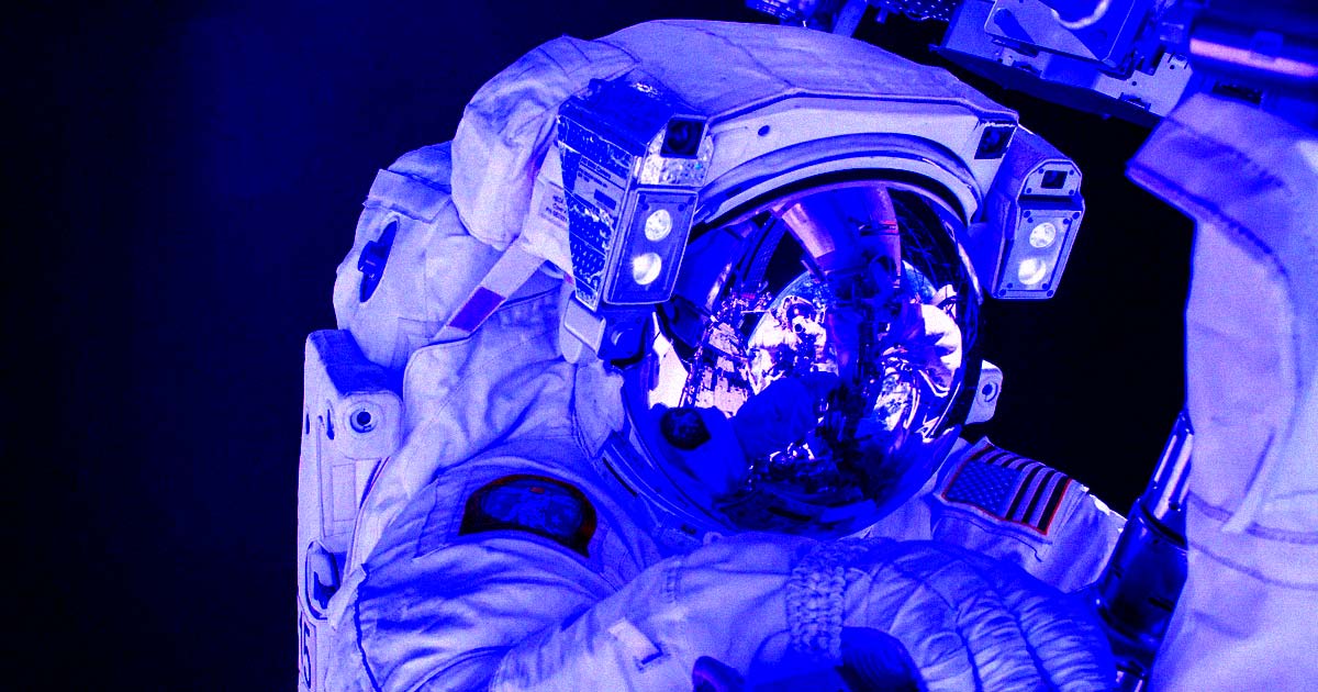 Featured image for NASA Faces Urgent Spacesuit and ISS Leak Challenges Amid Disagreements