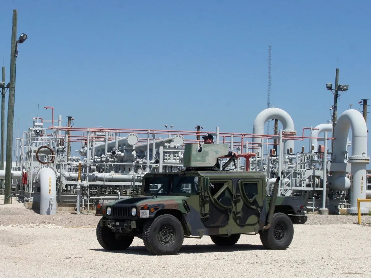 Featured image for US Struggles to Replenish Strategic Oil Reserves Amid Price Drop