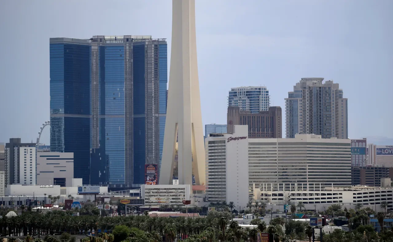 "Blue Tower on Las Vegas Strip Finally Opens"