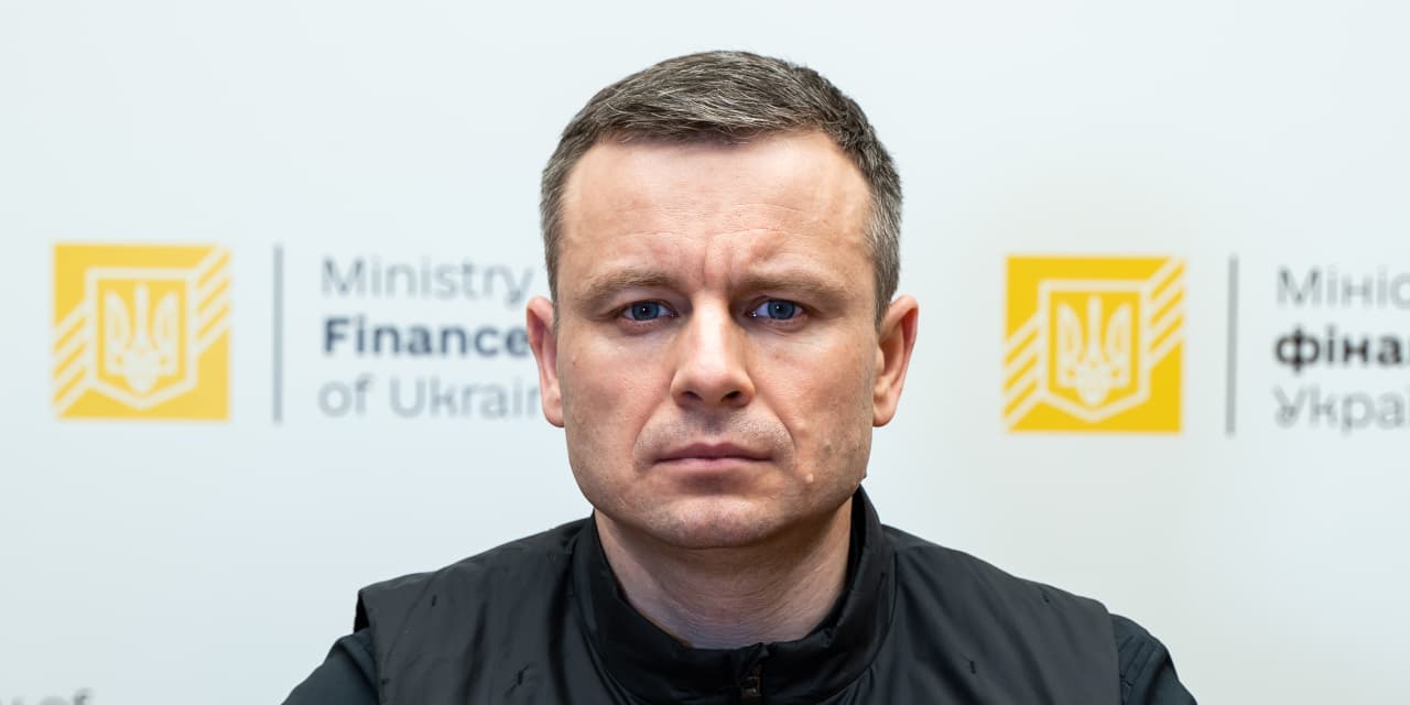 Ukraine's Dual Battle: Fighting Corruption and Economic Instability Amidst War with Russia.