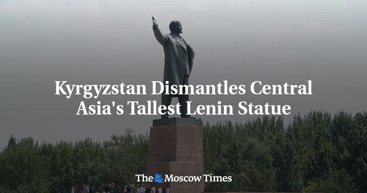 Featured image for Kyrgyzstan Dismantles Central Asia's Tallest Lenin Statue