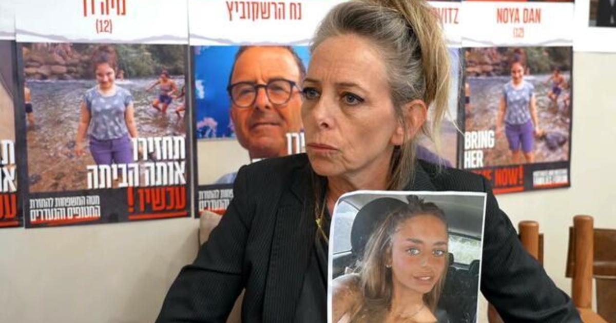 "Israeli Mother's Anguish: Hamas Video Reveals Daughter's Captivity"