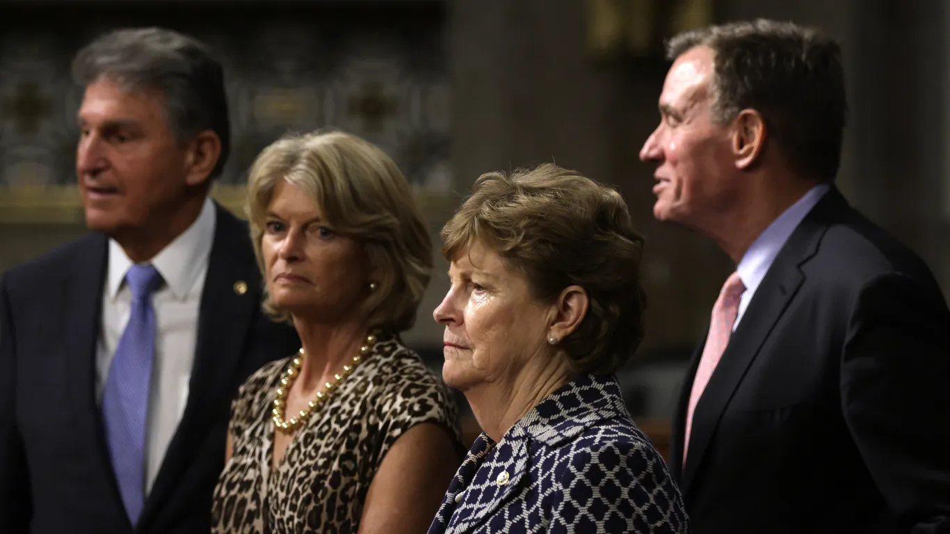 Featured image for Senate Approves Billions in New Ukraine and Defense Funding