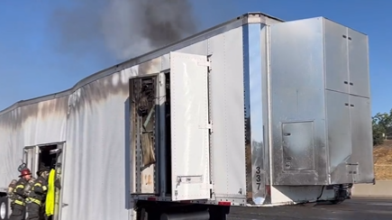 Featured image for Fiery Tractor-Trailer Incident Causes Traffic Jam on Highway 50 in Sac