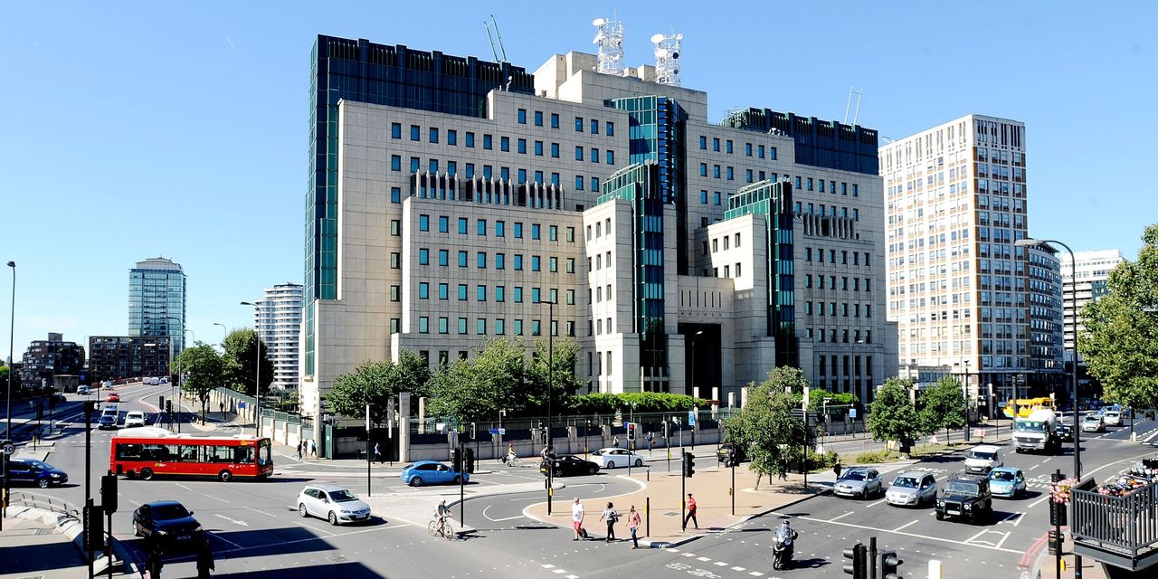 China Detains Foreign Consultant for Spying for Britain