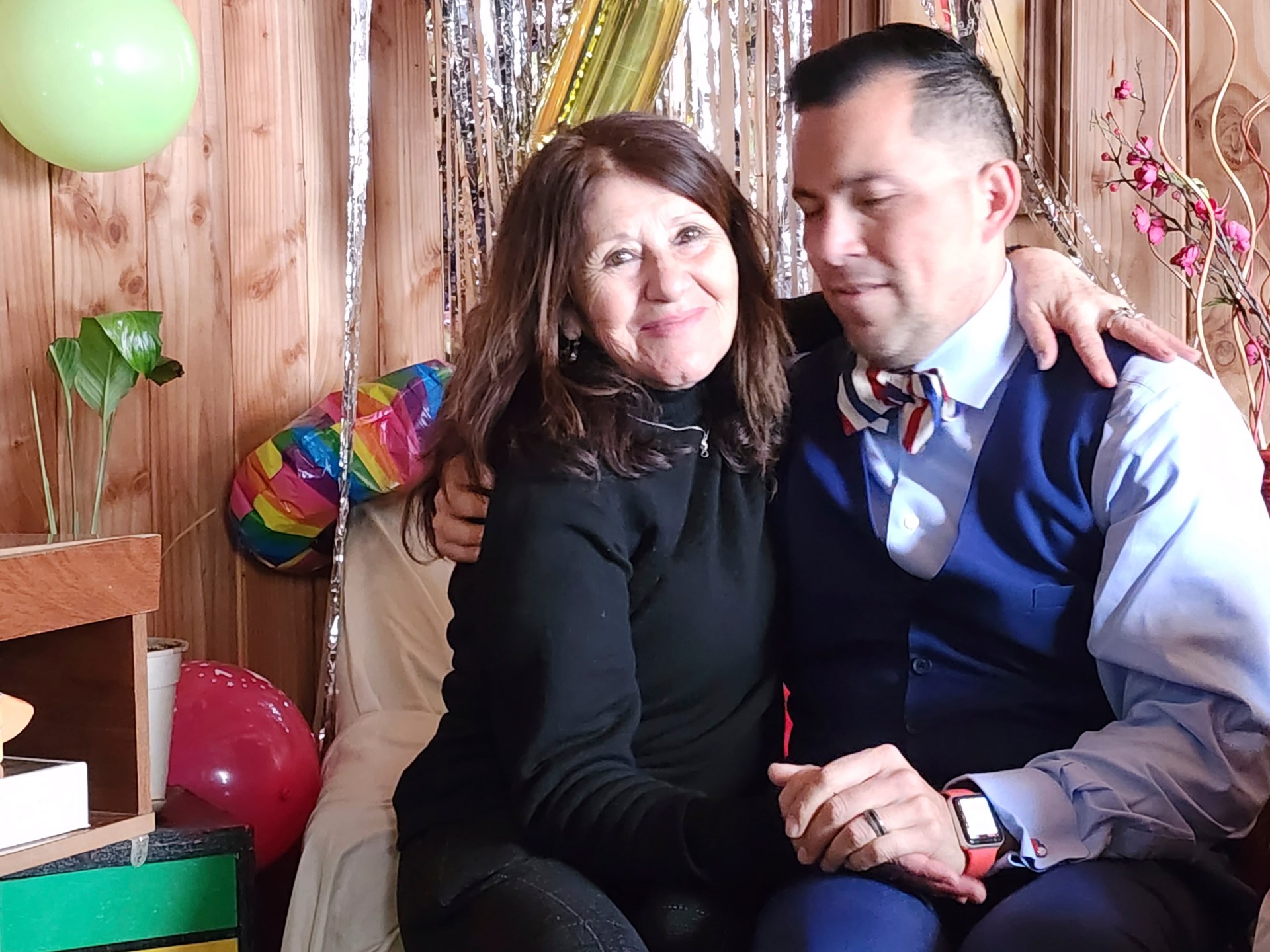 "42-Year Separation Ends: Stolen at Birth, Man Reunites with Chilean Mother"