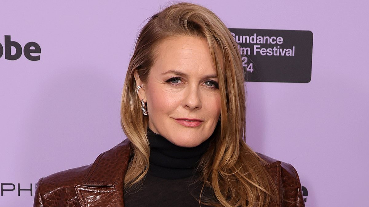 Featured image for "Alicia Silverstone: From 'Clueless' Sequel Demand to Chic Premiere Style"