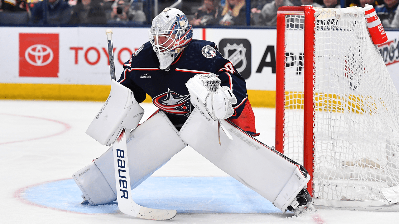 Featured image for Carolina Hurricanes Bolster Goalie Depth with Spencer Martin Claim