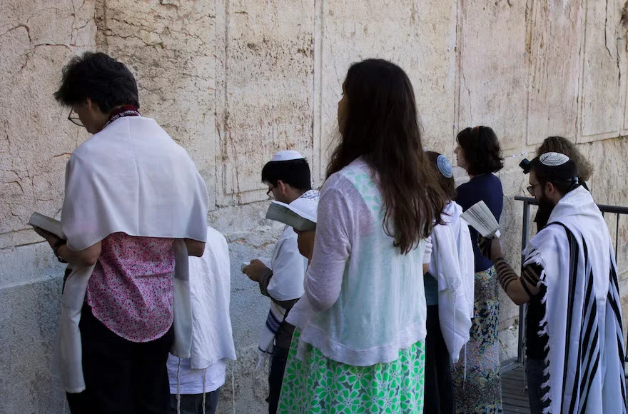 Kotel Controversy: Coalition’s Prayer Bill Sparks Fears of Jewish Unity and Pluralism