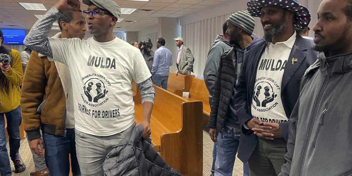 Minneapolis Faces Ride-Hailing Crisis as Uber and Lyft Halt Operations Over Minimum Wage Law