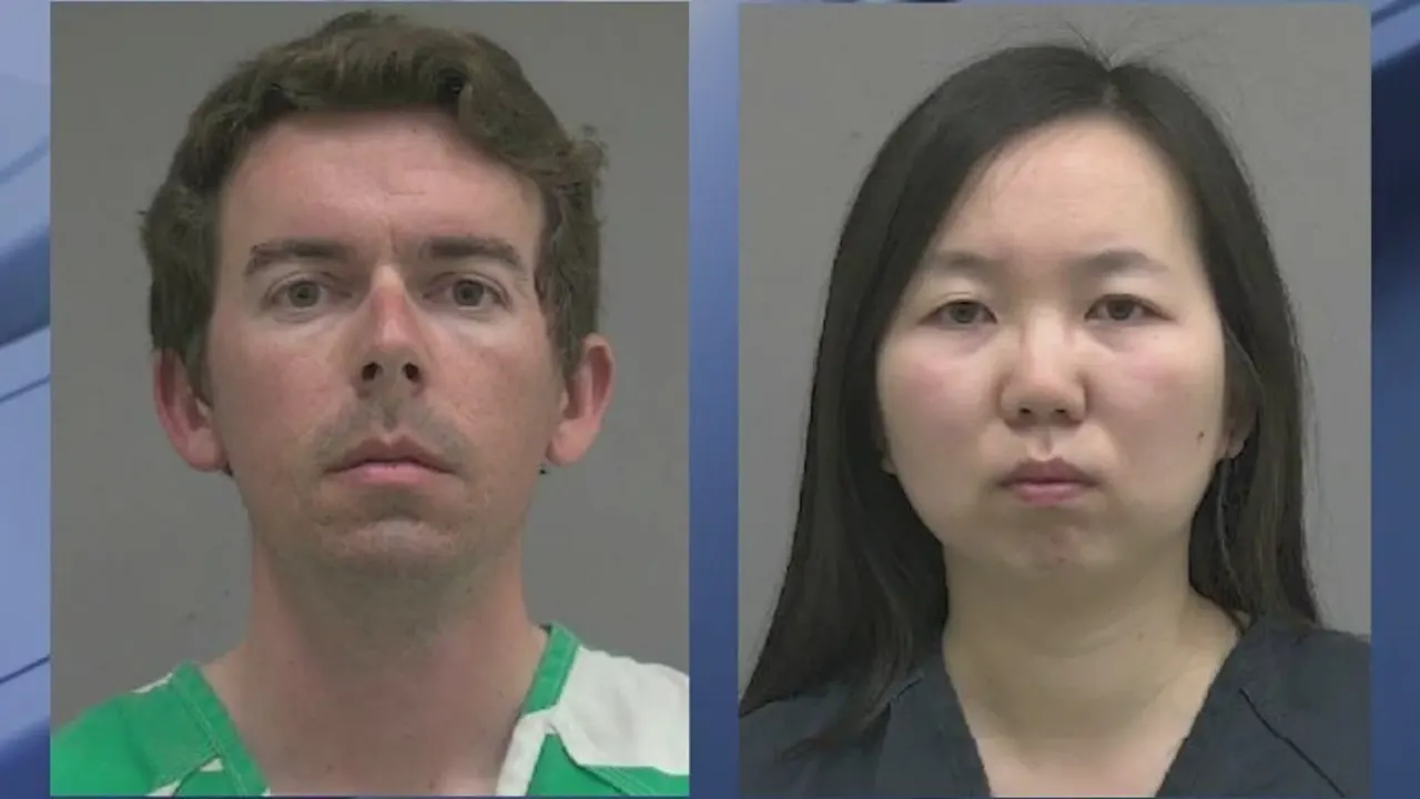 "University of Florida Scientists Arrested for Locking Kids in Cages While at Work"