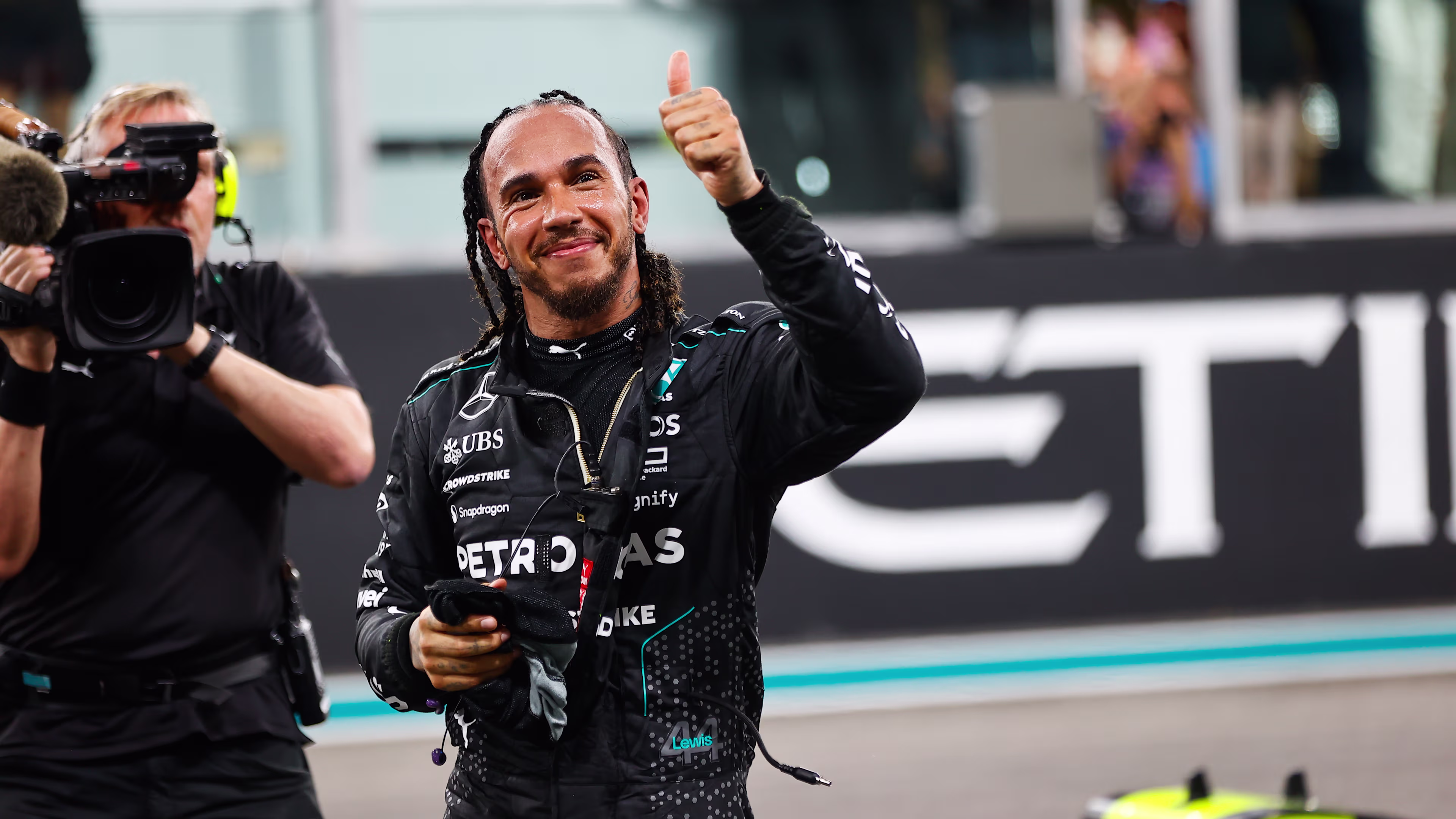 Featured image for Lewis Hamilton's Emotional Farewell to Mercedes After Storied F1 Career