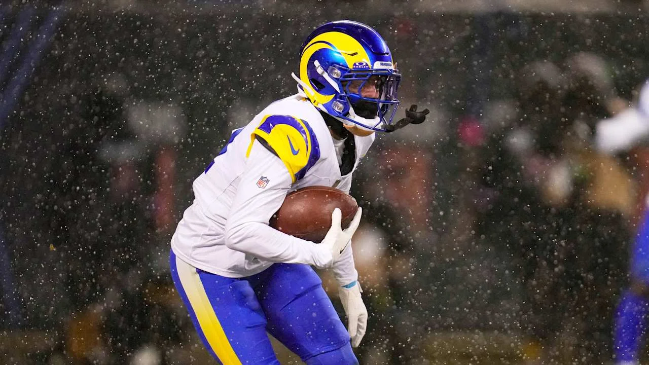 Cobie Durant Joins Cowboys as Ravens Restructure Lamar Jackson’s Deal