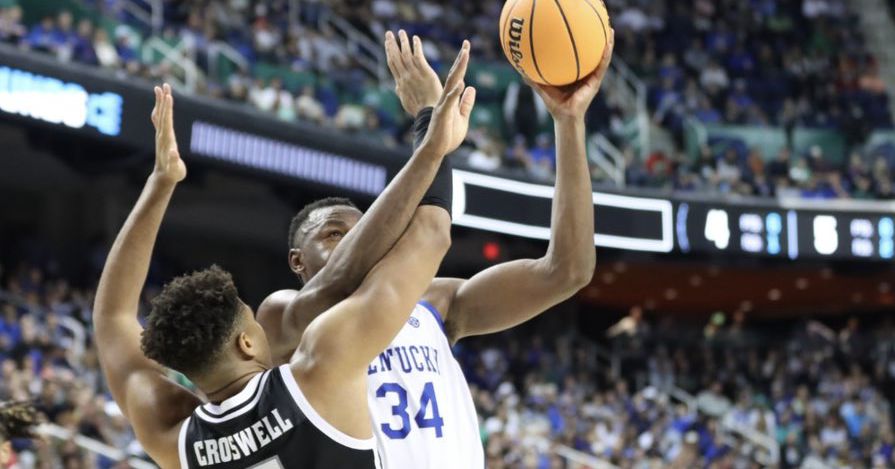 Featured image for Kentucky defeats Providence in NCAA Tournament game.