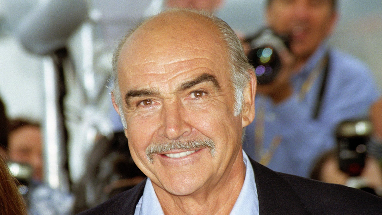 Featured image for Sean Connery's Heartbreaking Battle with Dementia: A Painful Farewell