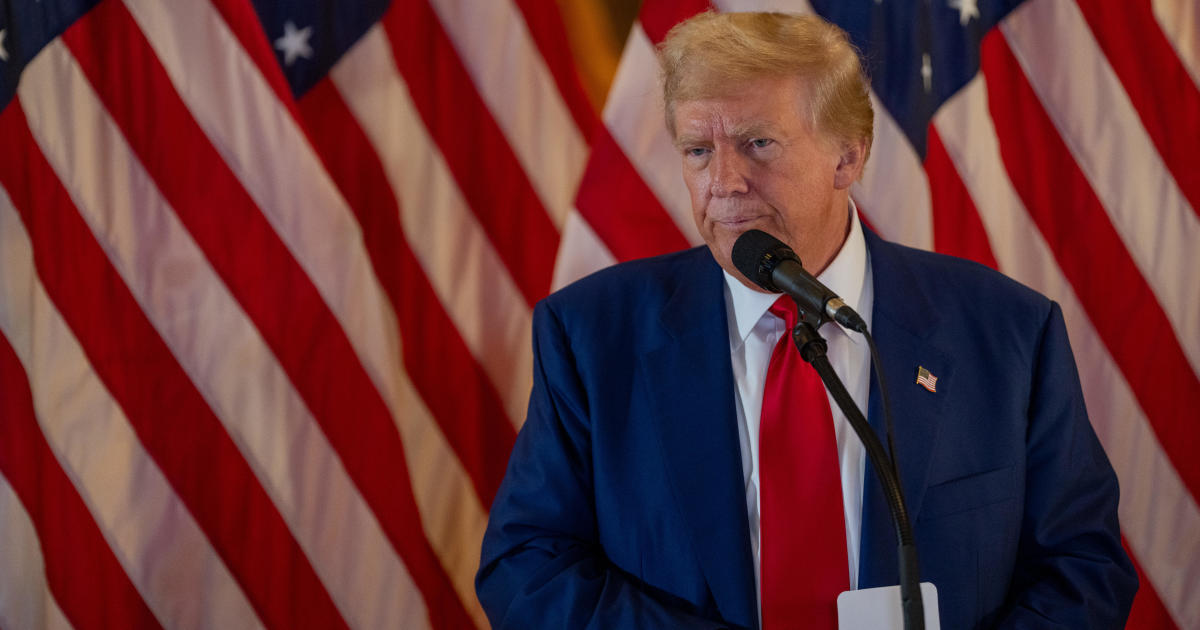 Georgia Court Pauses Trump Election Case Amid D.A. Challenge
