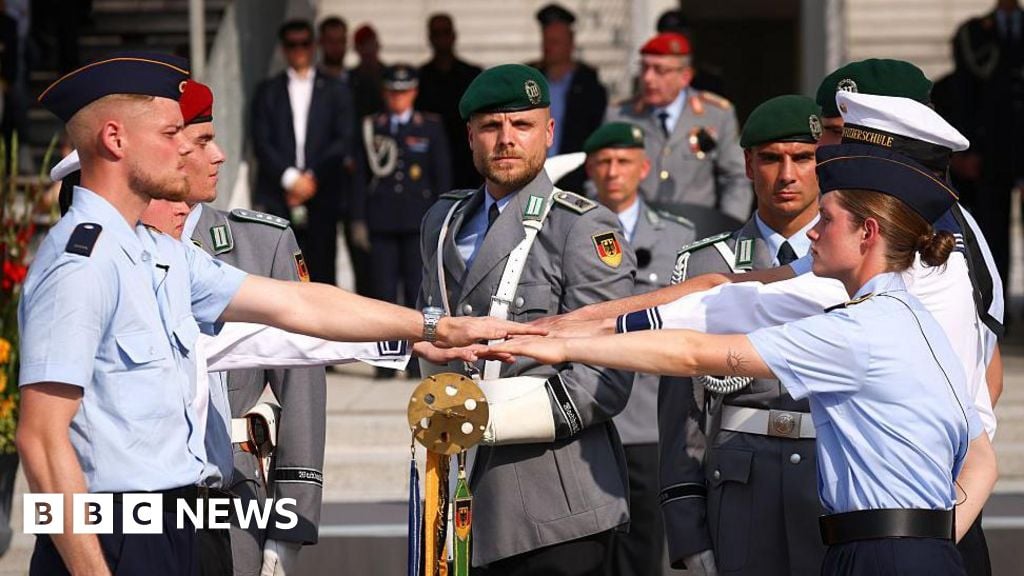 Featured image for Germany considers reintroducing conscription amid rising security concerns