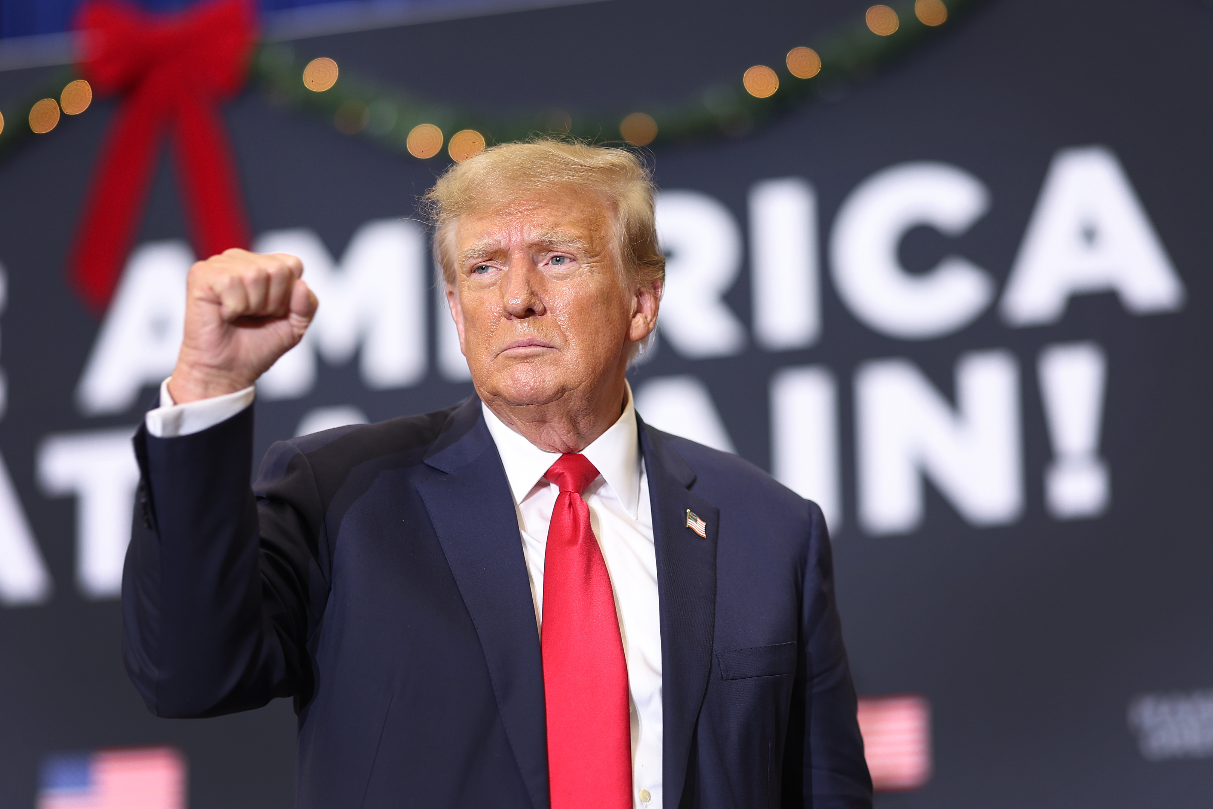 "Trump's Tariff Threats: Foreign Leaders and Investors Brace for Impact"
