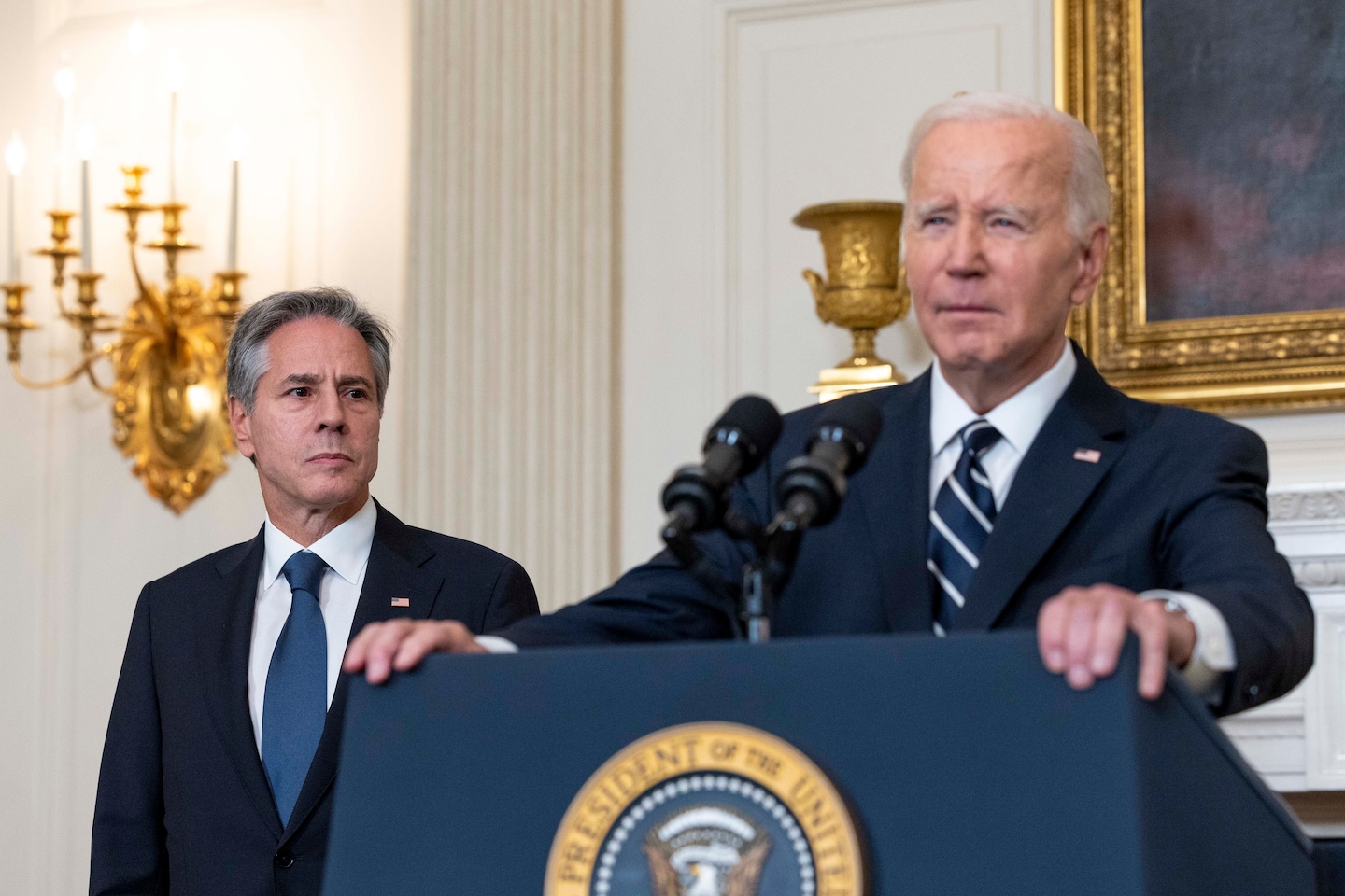 Controversy Surrounds White House's Plan to Combine Ukraine and Israel Aid