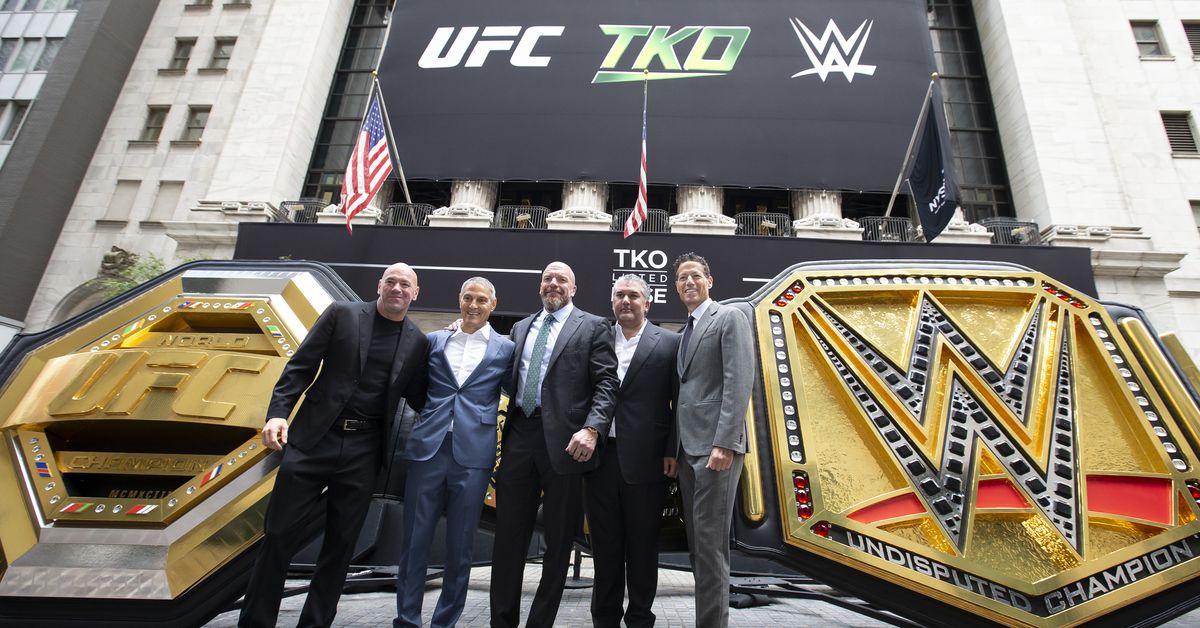 "Netflix Secures Exclusive Rights to Stream WWE Raw Live"