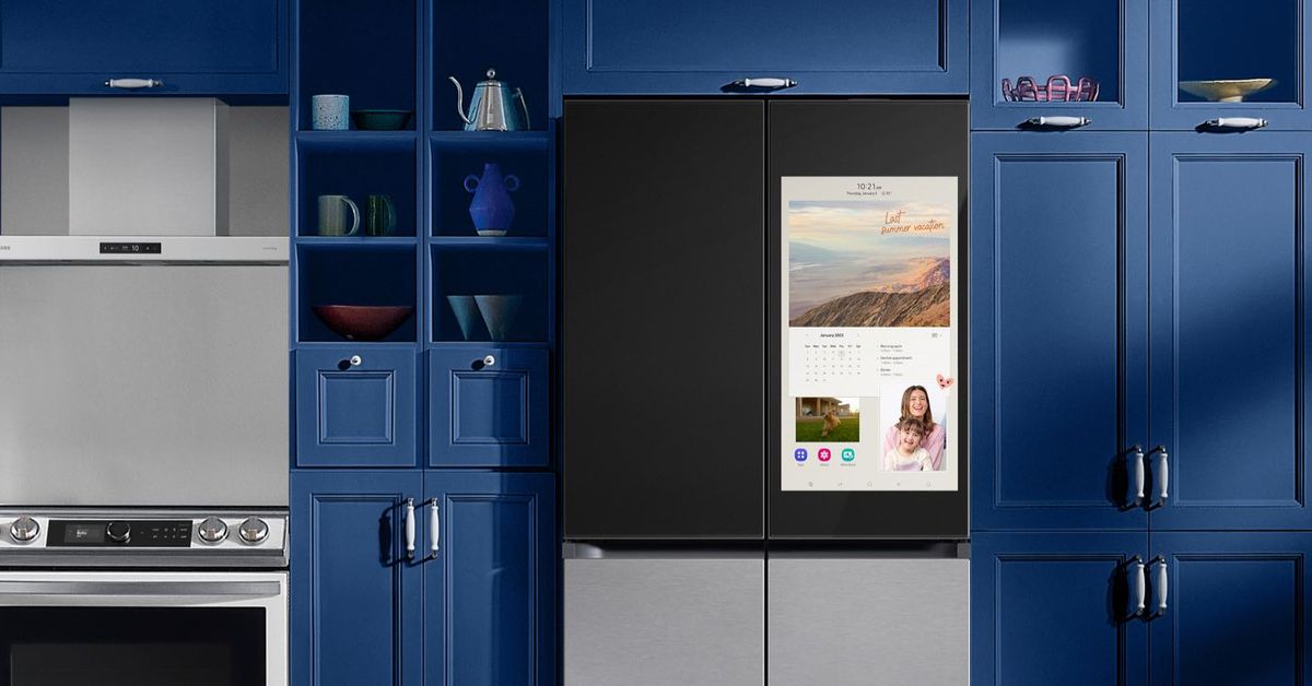 Featured image for Preorder Samsung's Family Hub Plus Smart Fridge Now.