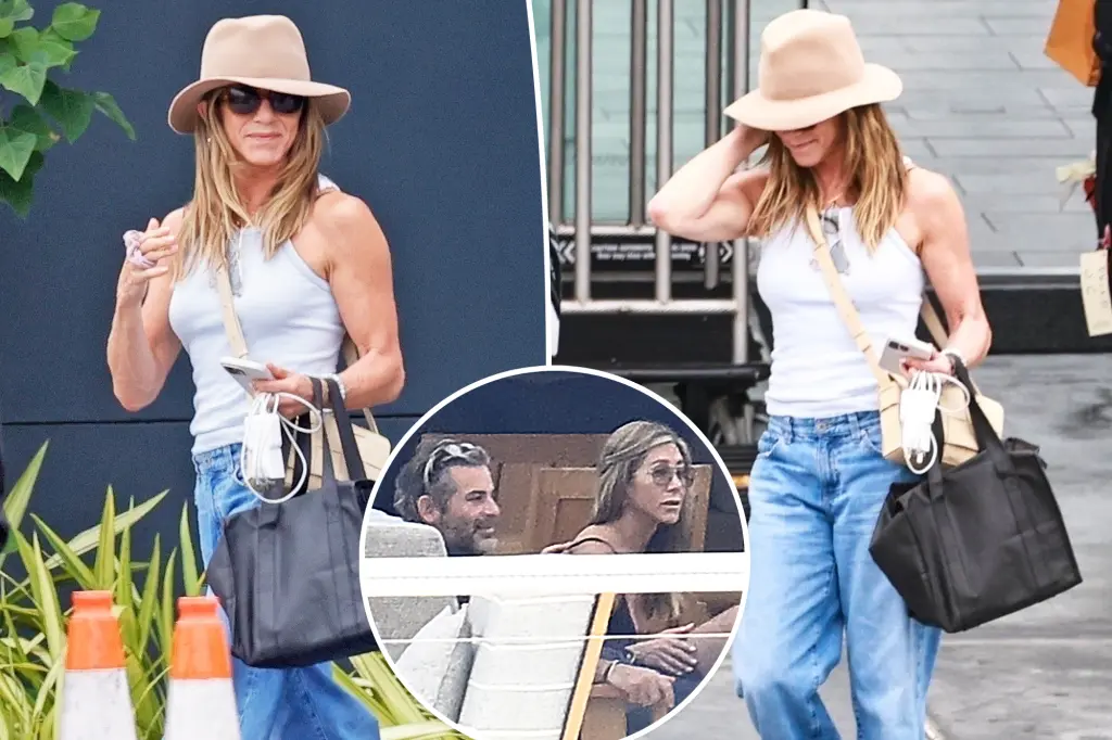 Featured image for Jennifer Aniston Spotted Cozying Up with Rumored Boyfriend Jim Curtis