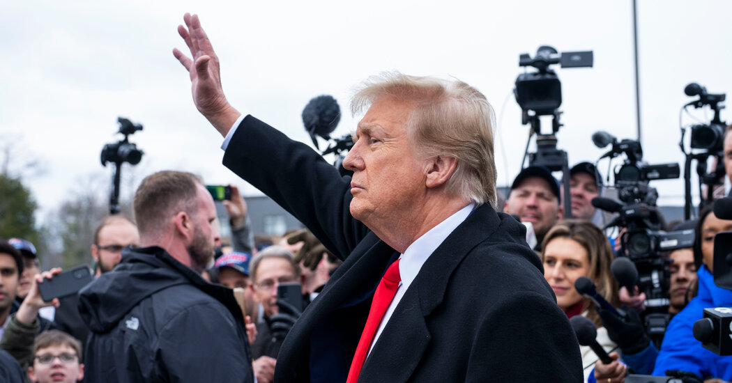 "Trump's Legal Battles and 2024 Election Prospects: What Lies Ahead"