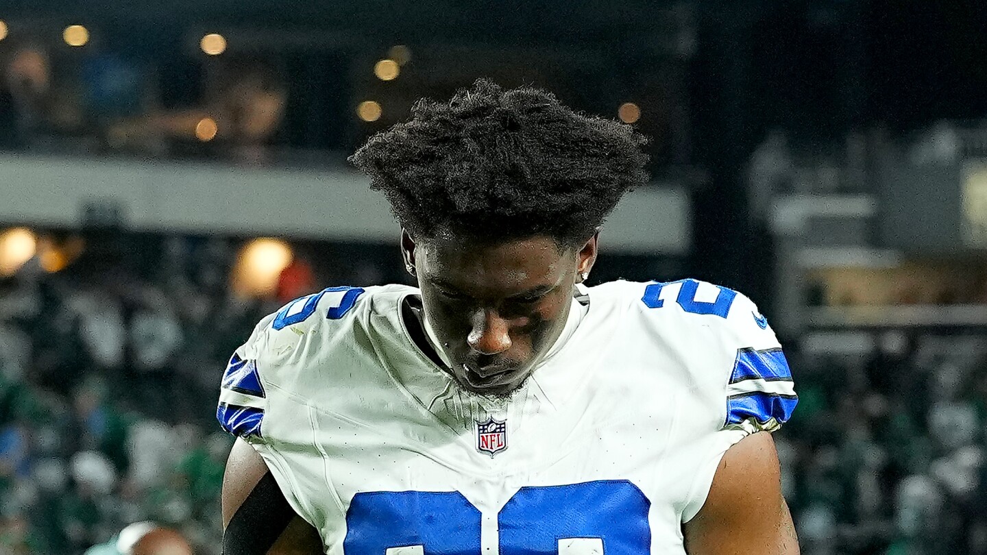 Featured image for Cowboys' DaRon Bland May Miss Several Weeks Due to Foot Injury