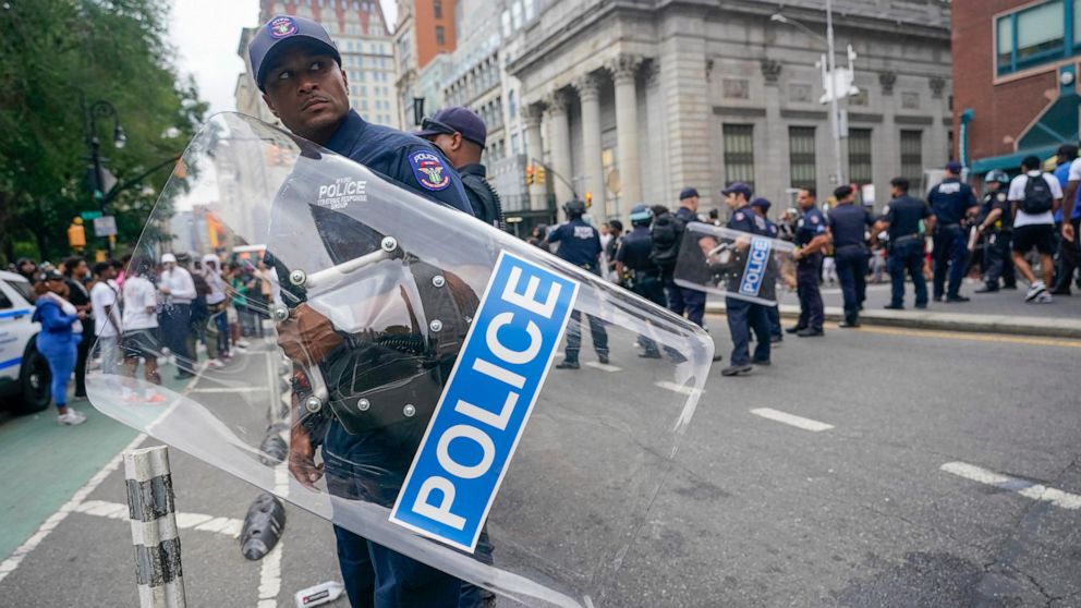 "Social media influencer Kai Cenat arrested for inciting NYC riot"