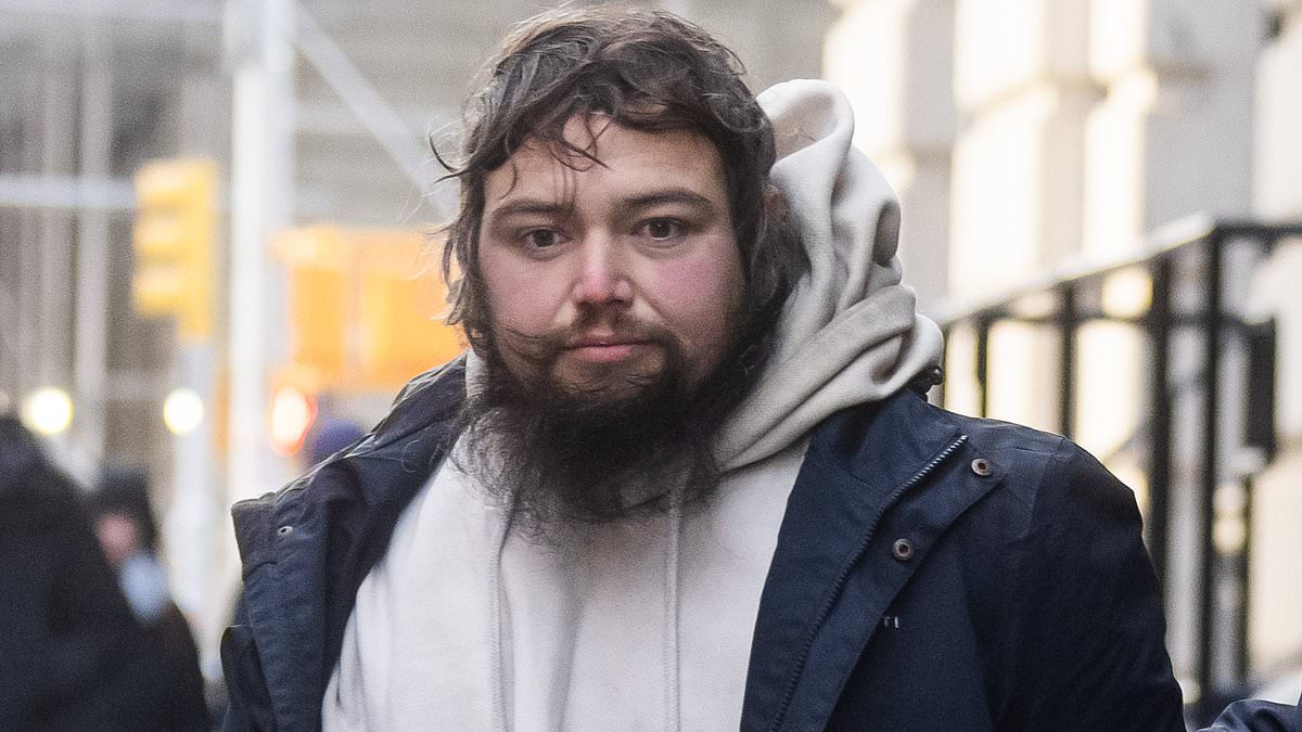 "Taylor Swift's NYC Stalker Arrested Twice in Three Days"