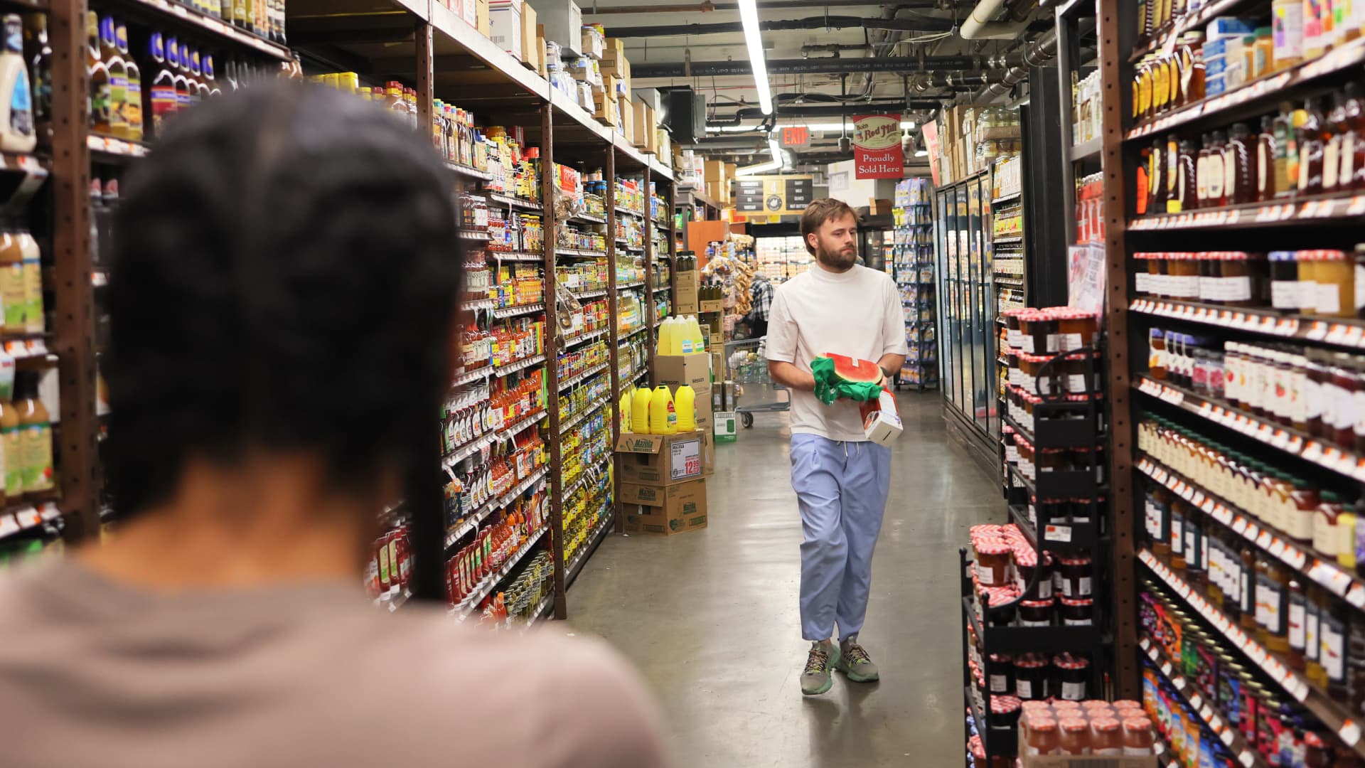 Featured image for "US Wholesale Prices Rise 0.2% in March, Below Expectations"