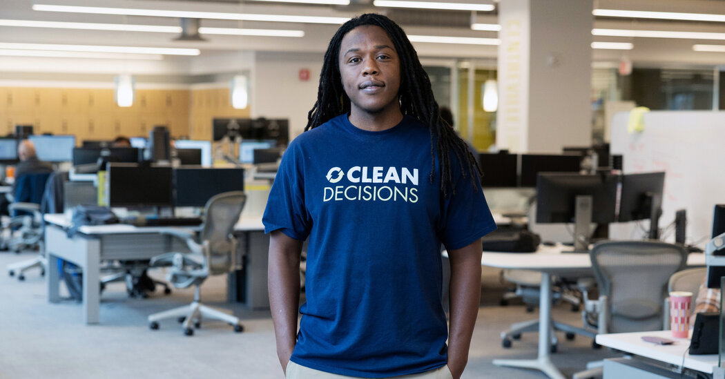 Featured image for Boosting Earnings for High School Grads Without College