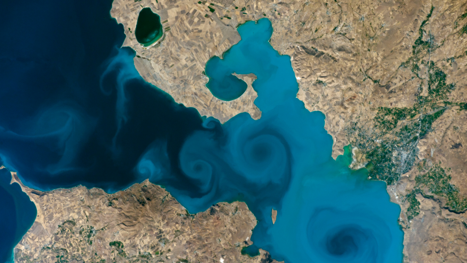 Featured image for Space Images Reveal Mysterious Milky Plumes in Turkey's Largest Soda Lake