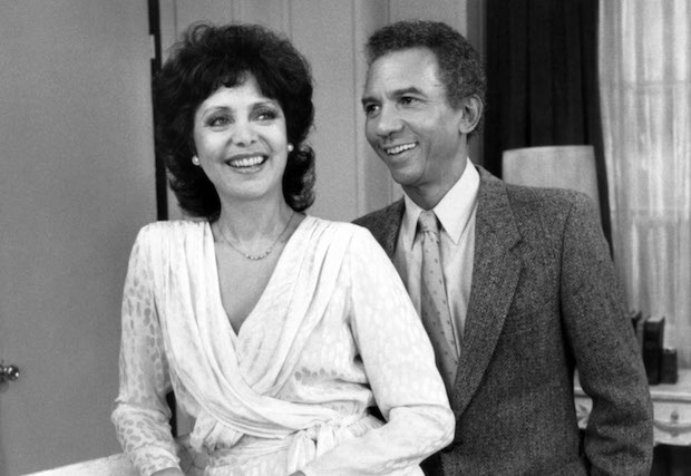 Featured image for Trailblazing Black Soap Opera Star Ellen Holly Dies at 92