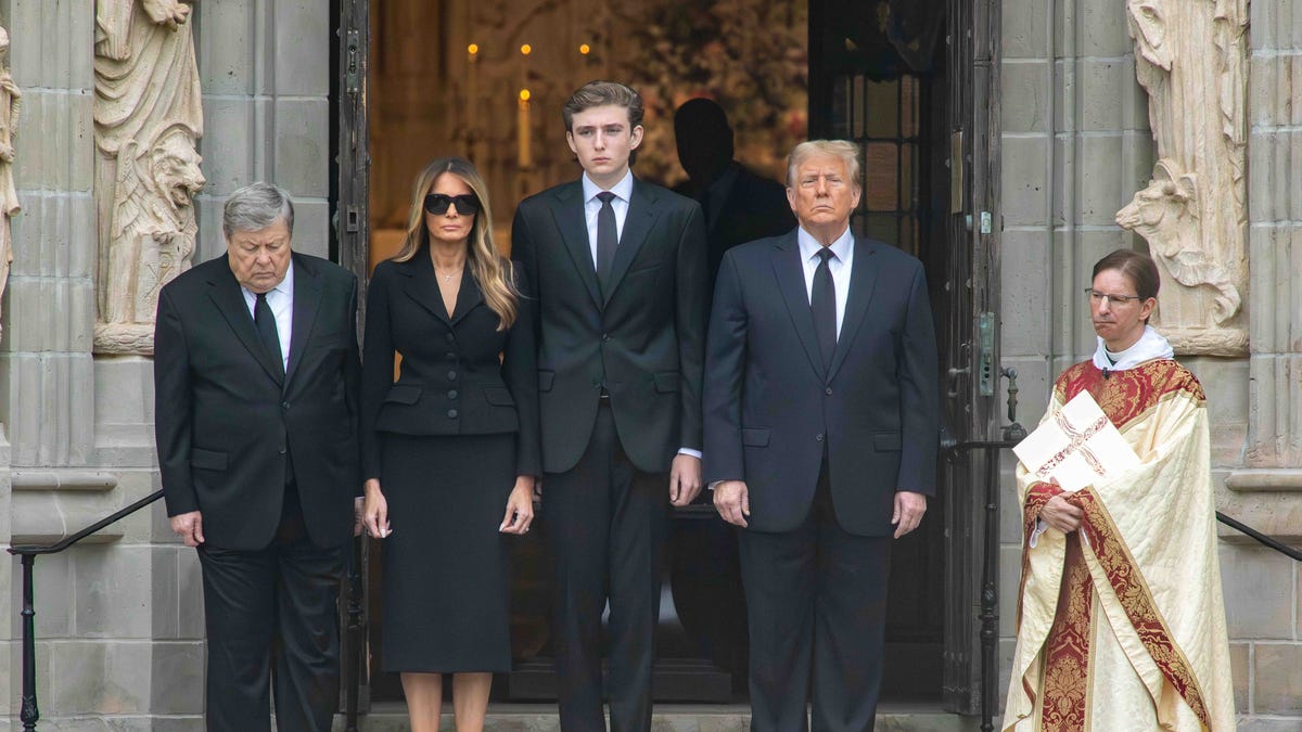 "Former President Attends Emotional Funeral for Melania Trump's Mother in Florida"