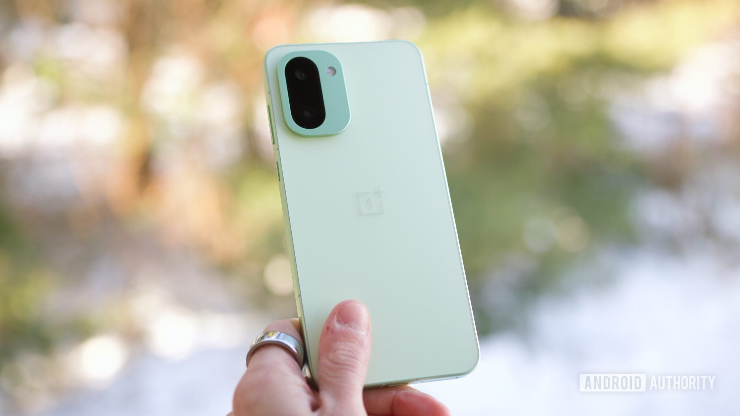 Featured image for OnePlus 15R: The 2025 Disappointment with Impressive Battery and Display