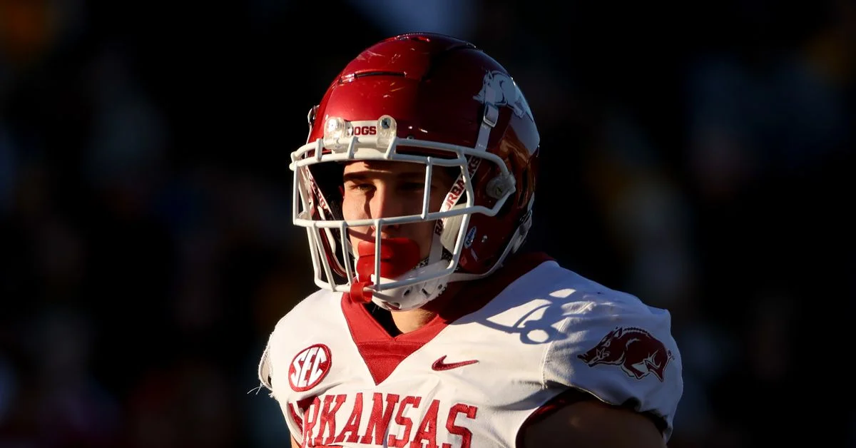 Arkansas' Drew Sanders drafted by Denver Broncos in 3rd round of 2023 NFL Draft.