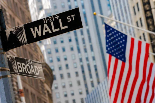 Stock Market Update: S&P 500 Dips, PacBio and Barnes & Noble Education in Focus