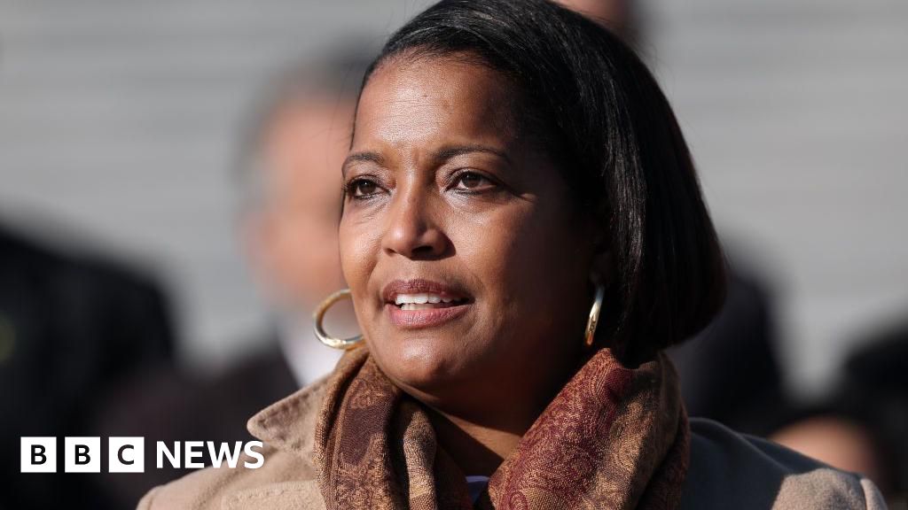 Featured image for Connecticut Democratic Lawmakers Face Thanksgiving Bomb Threats