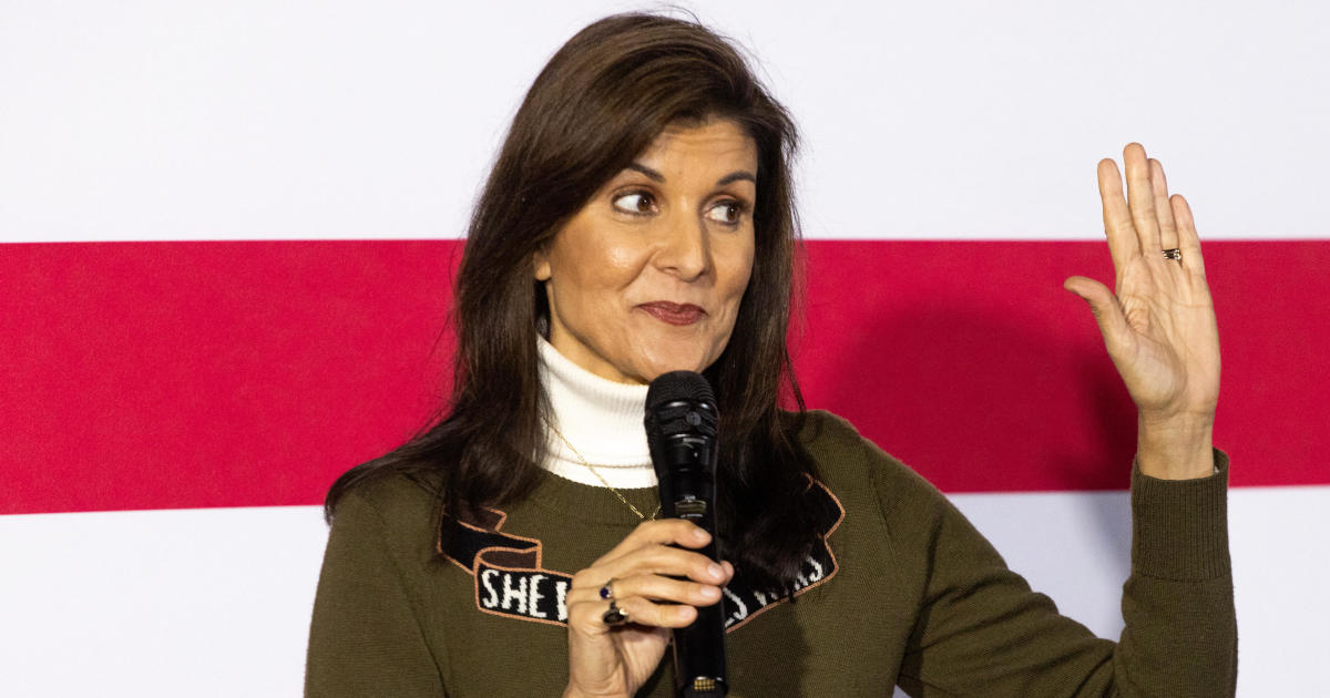 "Nikki Haley Enlists Unlikely Allies to Challenge Trump in New Hampshire Primary"