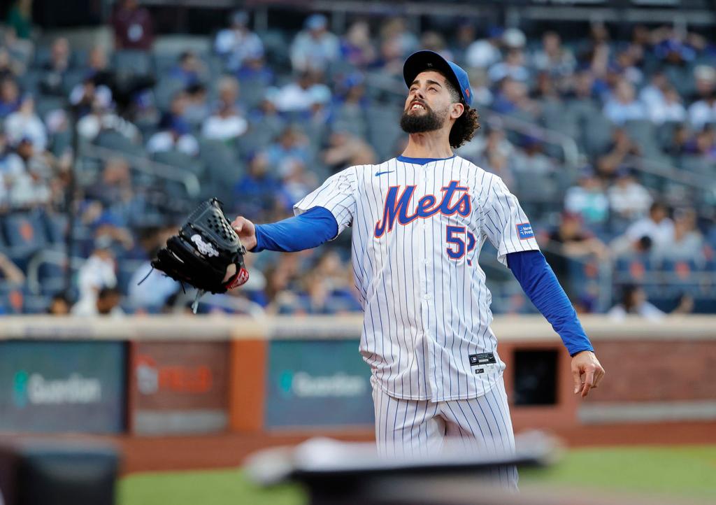 Featured image for Mets DFA Jorge López After Controversial Ejection and Apology