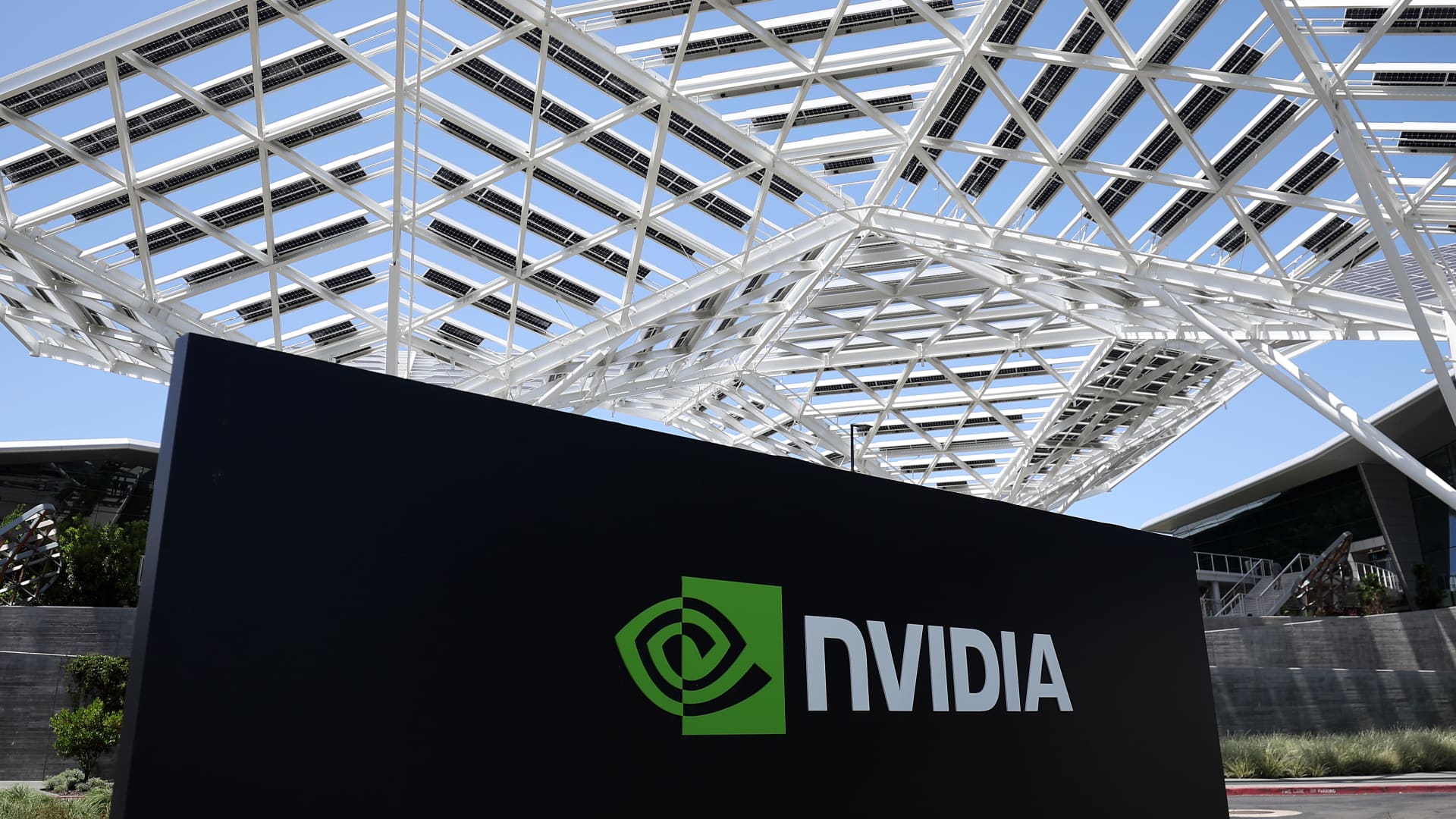 "Nvidia's Q1 Surge Sparks Market Buzz and Dow Speculation"