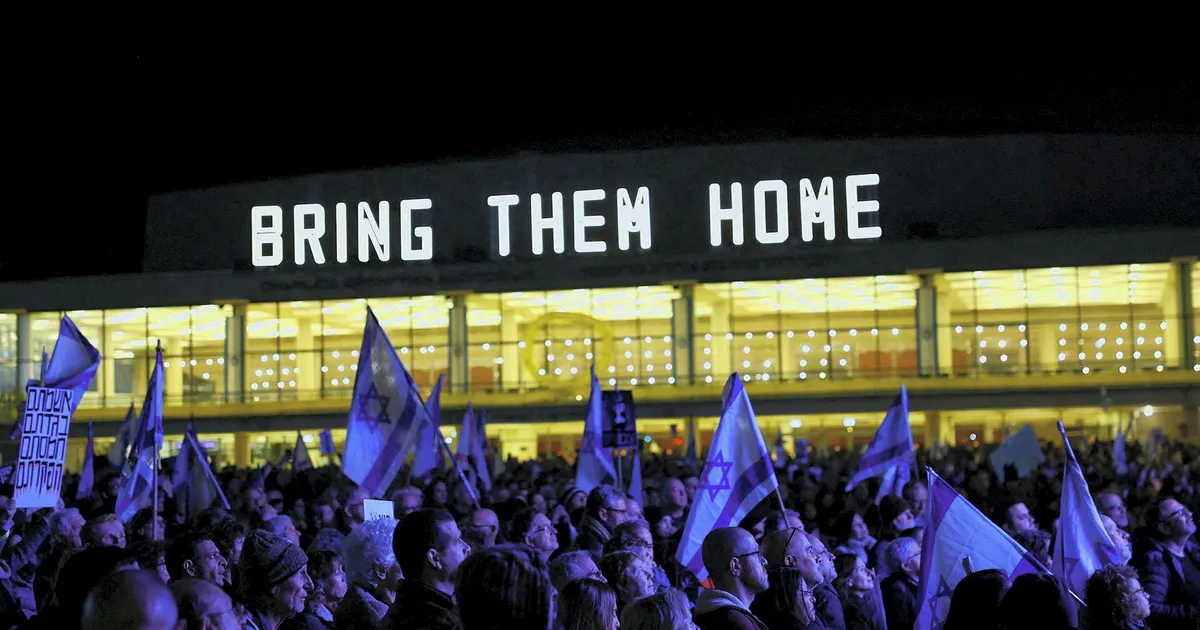 "Israeli Protests Escalate: Demands for Action on Hostages and Anger at Netanyahu"