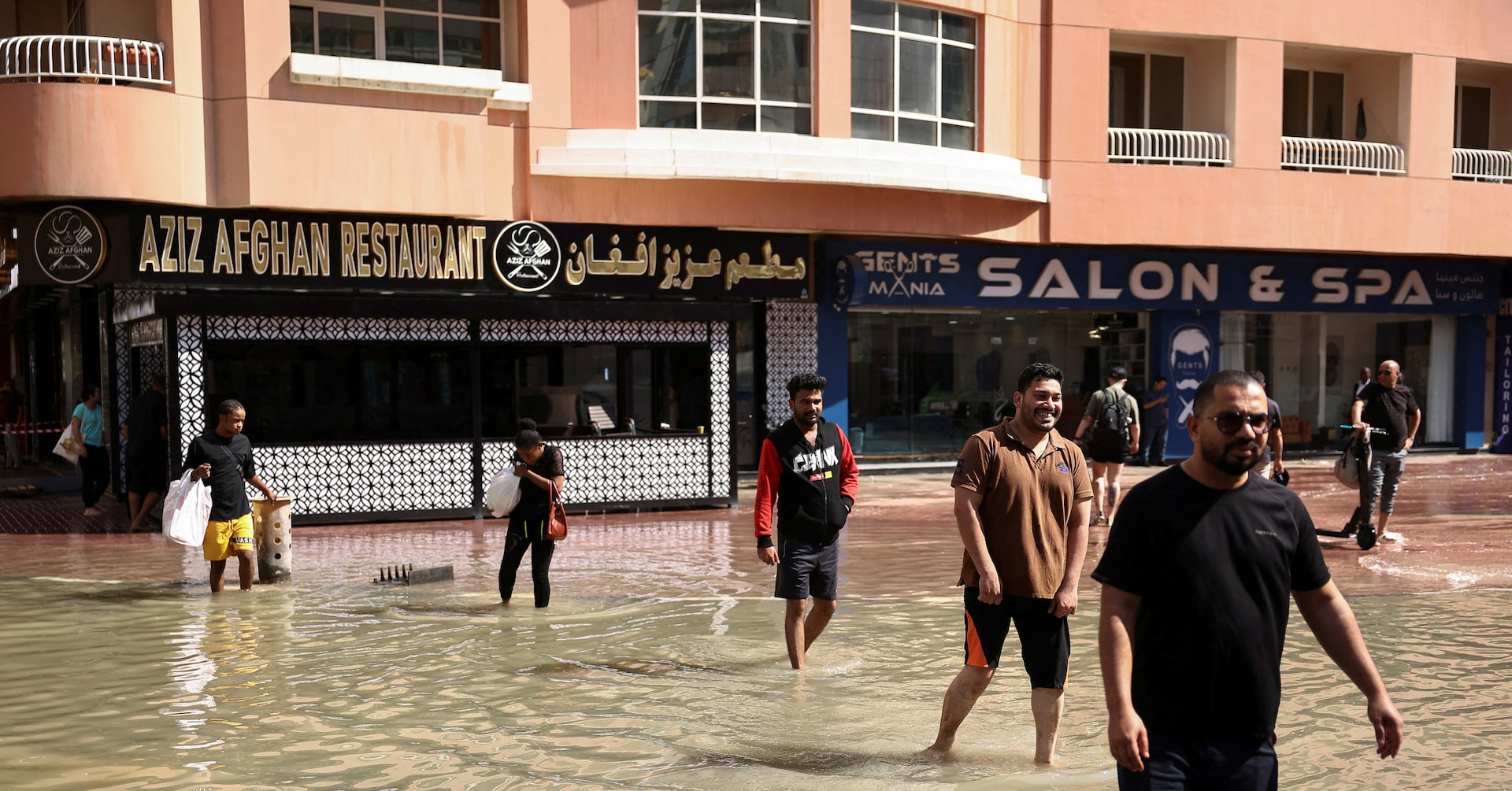 Featured image for "Dubai Floods: Climate Change Blamed, Recovery Struggles, and Shifting Airport Rankings"