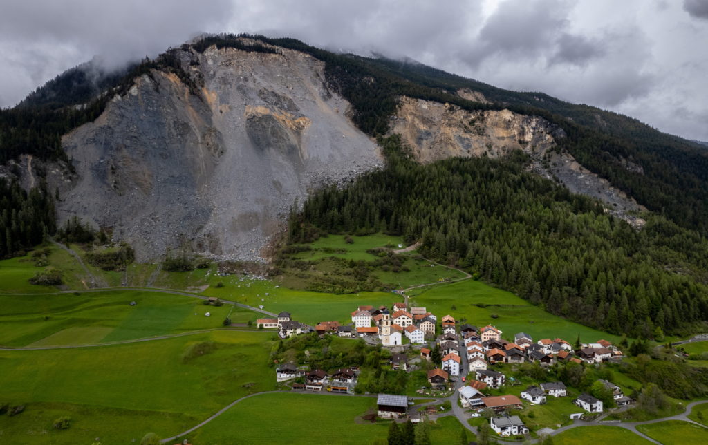 Featured image for Swiss village narrowly avoids destruction in massive rockslide.