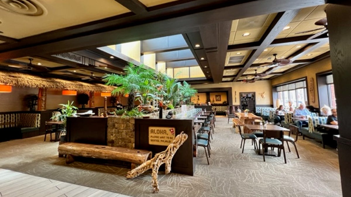 Truett's Luau: A Unique Chick-fil-A Experience with Hawaiian Flair